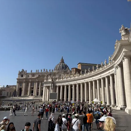 Vatican Wonderful 2br *